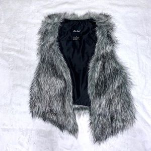 Me Jane Black Fur Vest